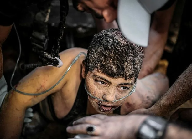 Gazze Müslümanların elinden kayıp gitti! Mal mal bakıyoruz İslam dünyası hiç bu kadar aciz kalmamıştı. Mezarlıklarda yer kalmadı