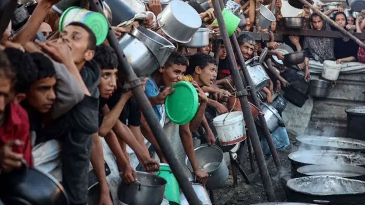 Gazze’de 5 kişi daha açlıktan şehit oldu