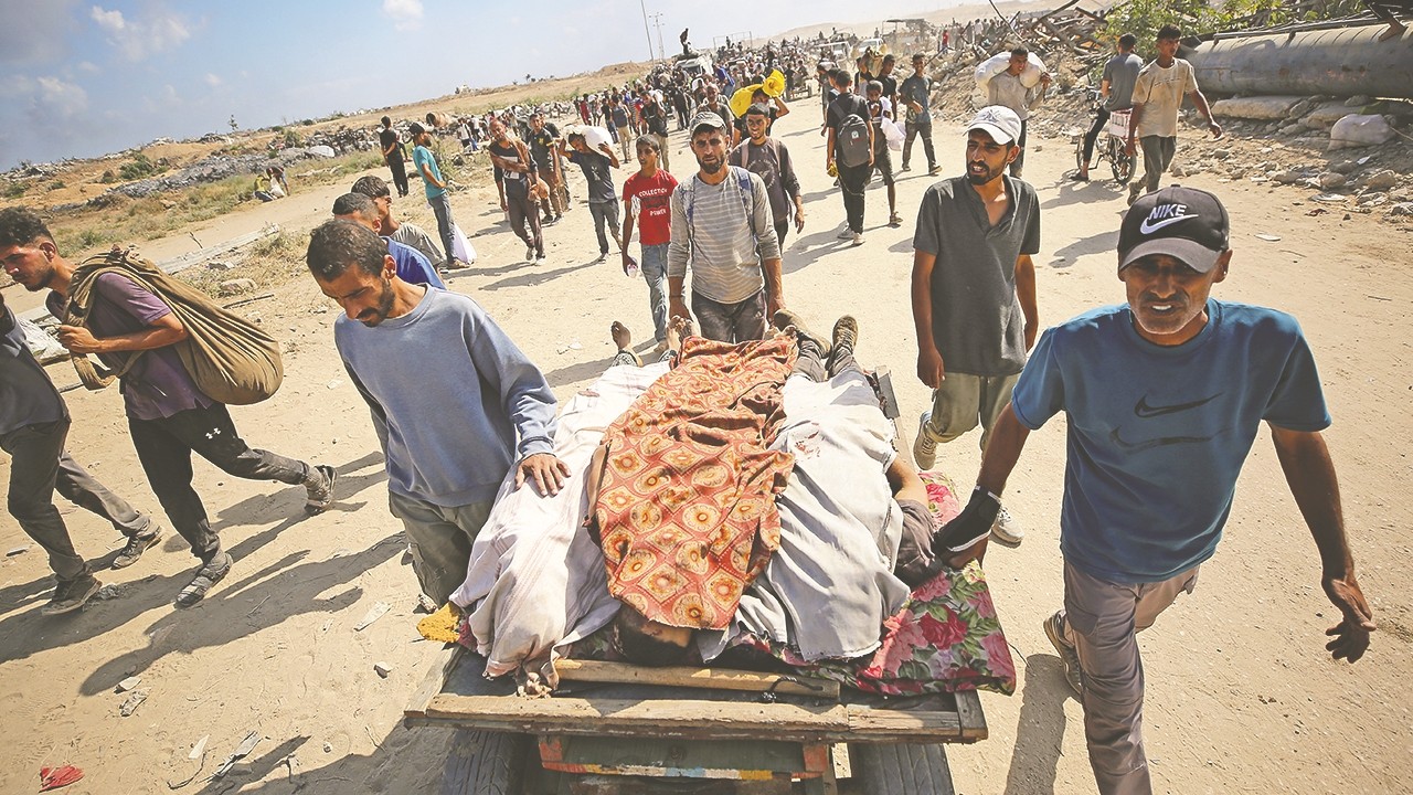 Gazze'de açlık ve kıtlık soykırımı! Her çuval un için bir can