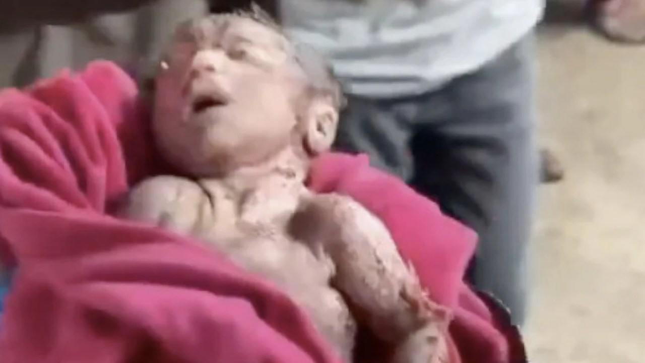 Gazze'de bir günlük bebek şehid edildi!