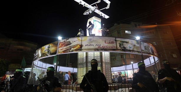 Gazze'de 'insansız hava aracı anıtı'