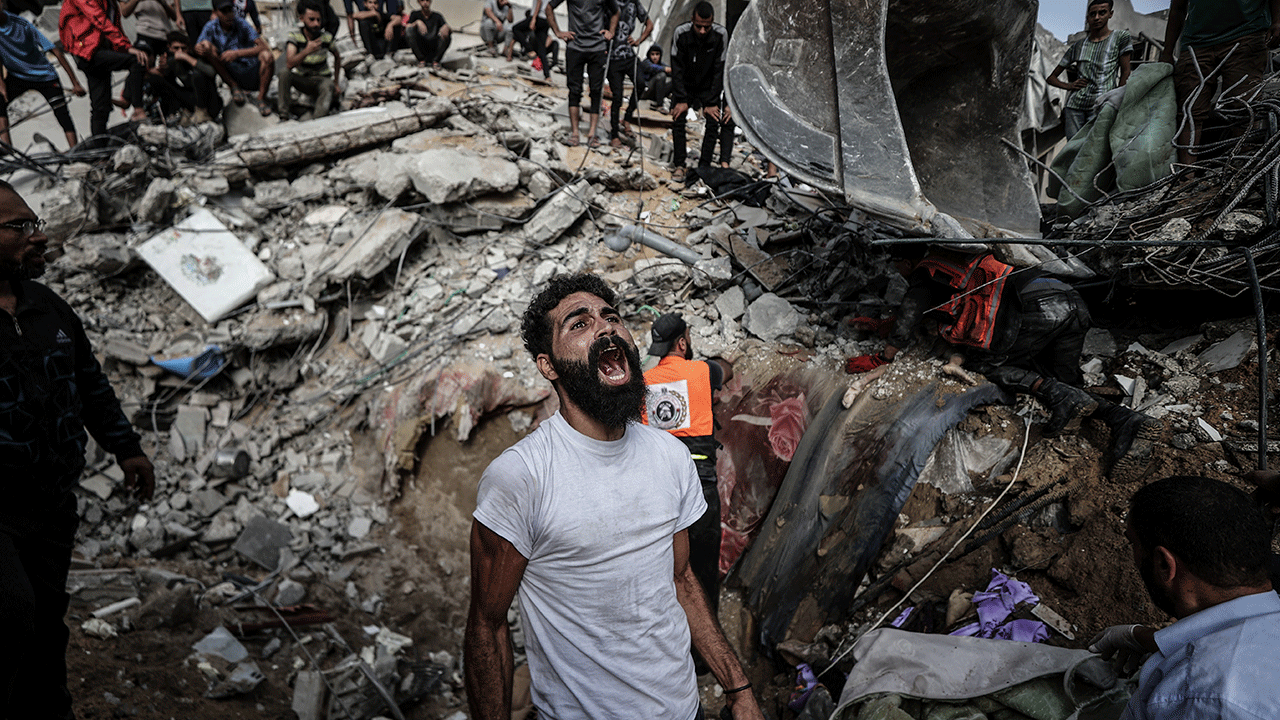 Gazze'de şehit sayısı 42 bin 718’e yükseldi