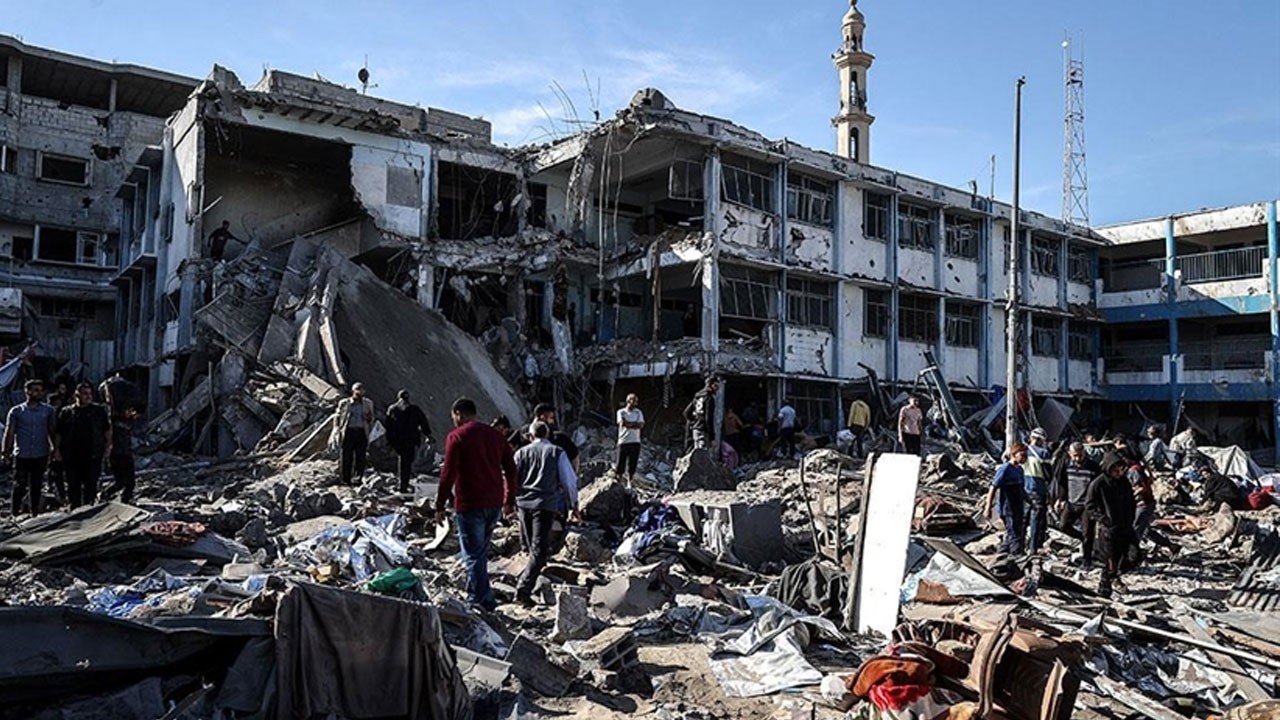 Gazze’de şehit sayısı 52 bin 635’e yükseldi