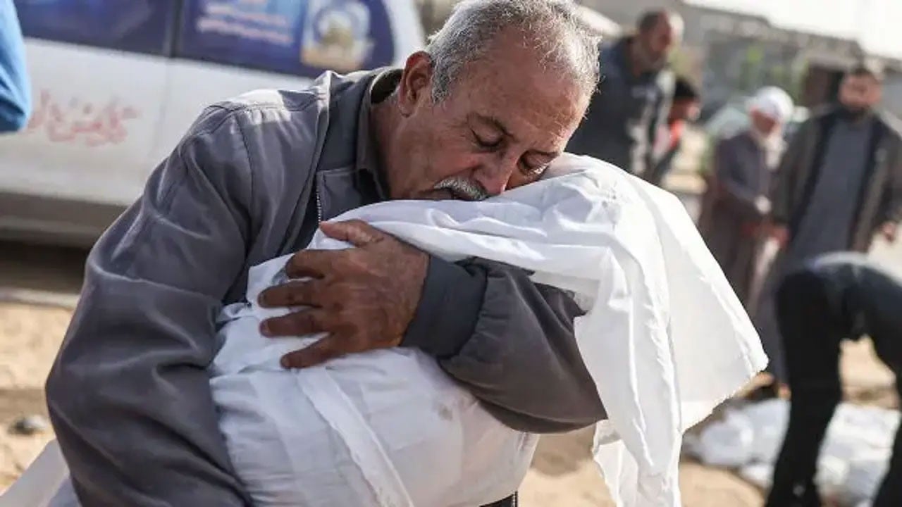 Gazze'de şehit sayısı 73 bin 910’a yükseldi