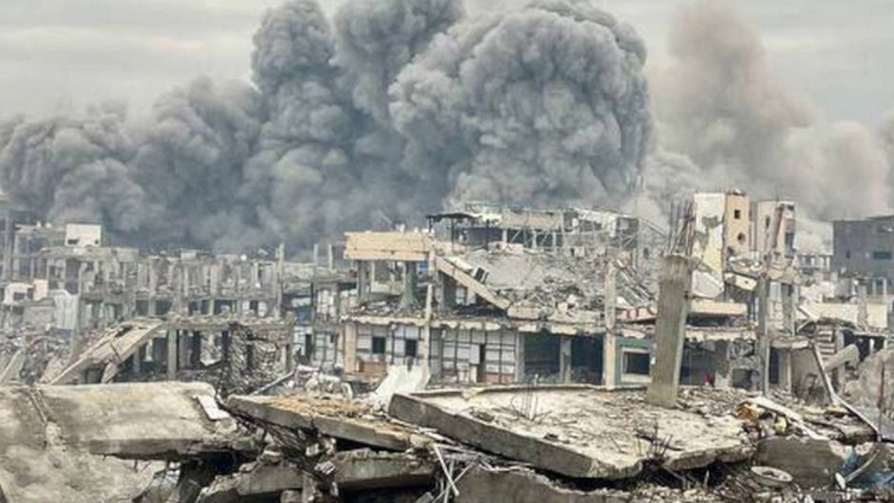 Gazze'de siyonist İsrail'den alçak katliam: Çok sayıda yaralı var! Ölü sayısı 50.000'i aştı!