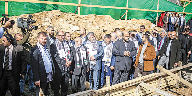 Gazze’deki 9 camiyi yeniden inşa edeceğiz