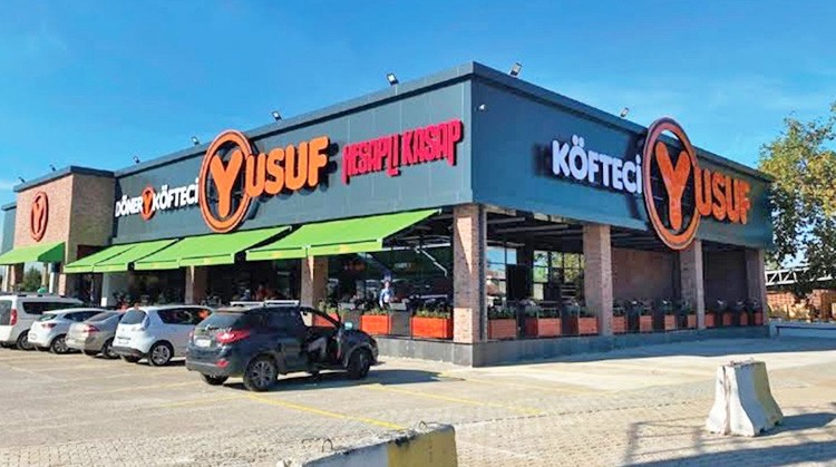 Gazze’deki katliamlar sonrası İsrail ürünlerini satan firmalar mercek altında: Köfteci Yusuf’a tepkiler çığ gibi