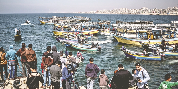 Gazzeli balıkçıların 9 mil sevinci