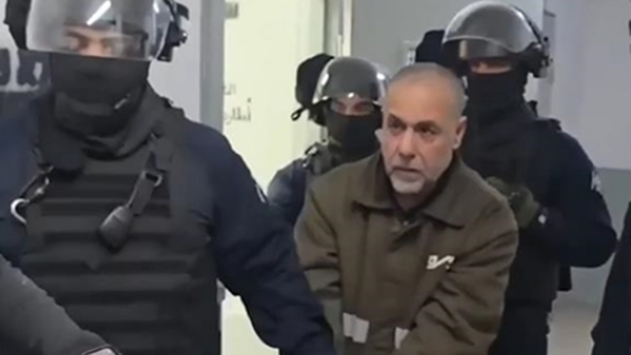 Gazzeli doktor Ebu Safiyye’nin zindan çilesi! Siyonist açlıkla işkence ediyor