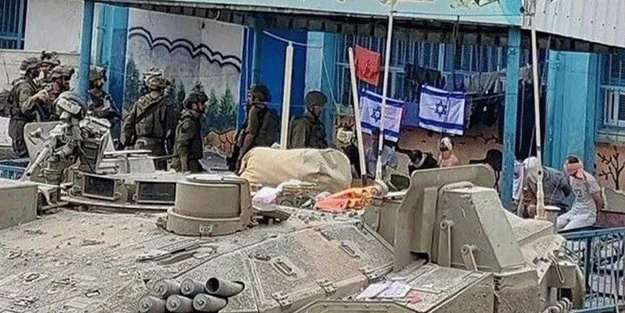 Gazzeli doktor o fotoğrafla yıkıldı! İsrail, ailesini canlı kalkan yaptı