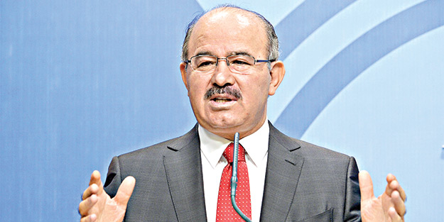 ‘Gazzeliler yaşarken ölüyor’