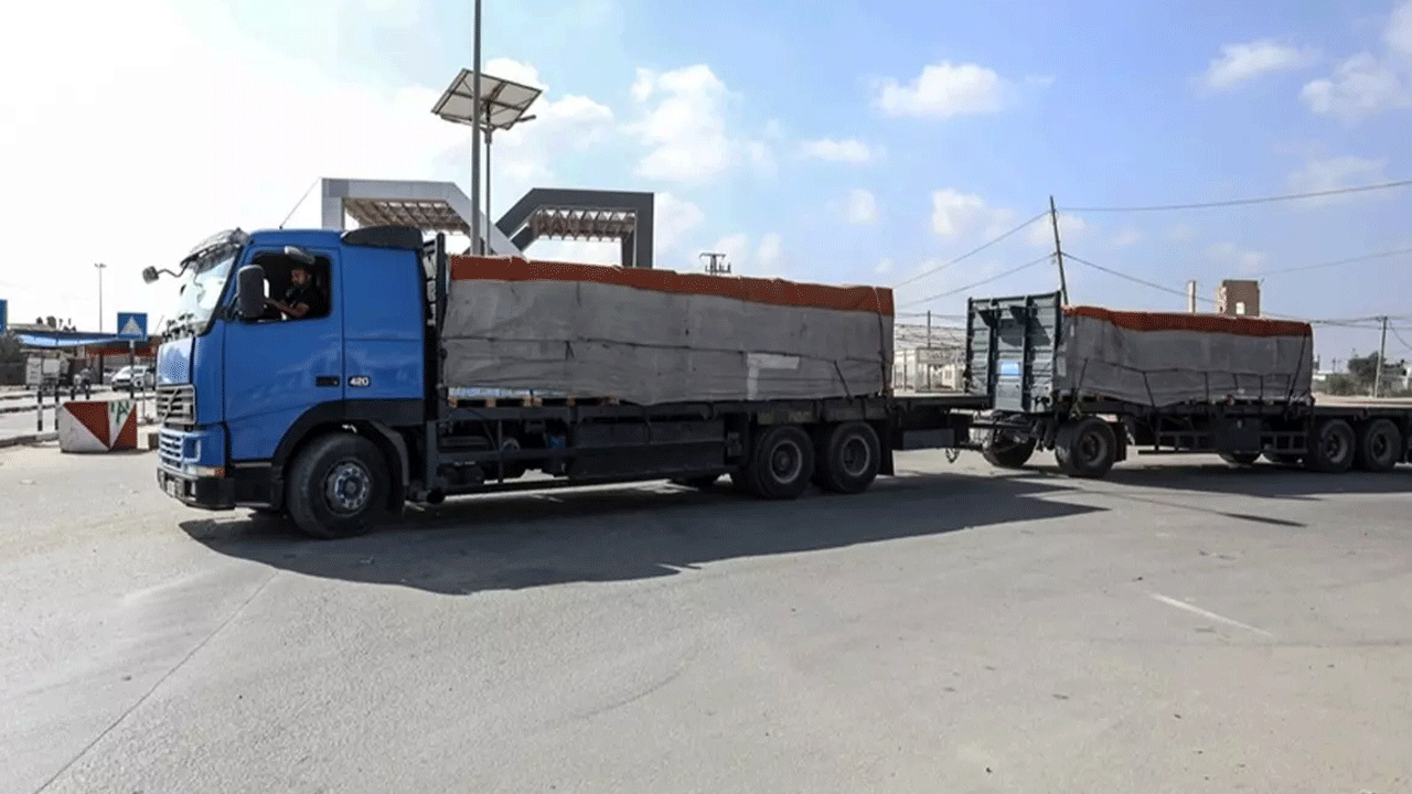 Gazze'ye 26 tır gıda yardımı