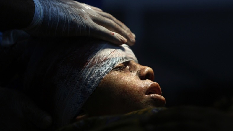 Gazze'ye havadan yardım ulaştırdılar