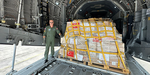 Gazze'ye sağlık malzemesi taşıyan TSK uçağı Ürdün'e ulaştı!