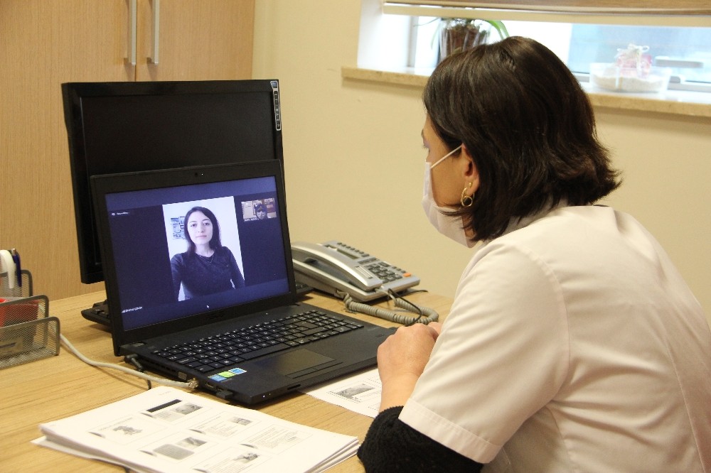 Gebe Okulu uzaktan eğitime geçti 