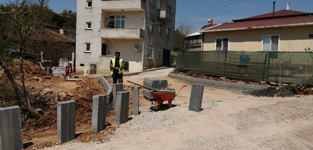 Gebze Belediyesi’nde çevre düzenleme çalışmaları sürüyor 