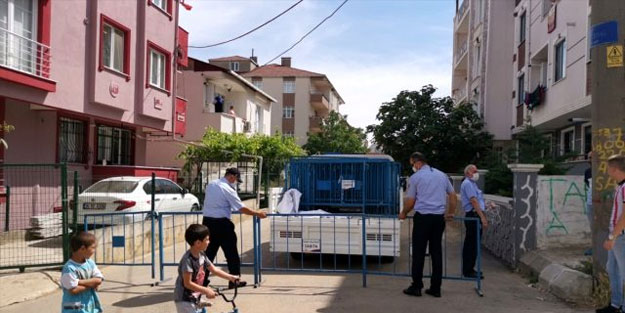 20 kişinin koronavirüse yakalandığı sokak karantina altına alındı