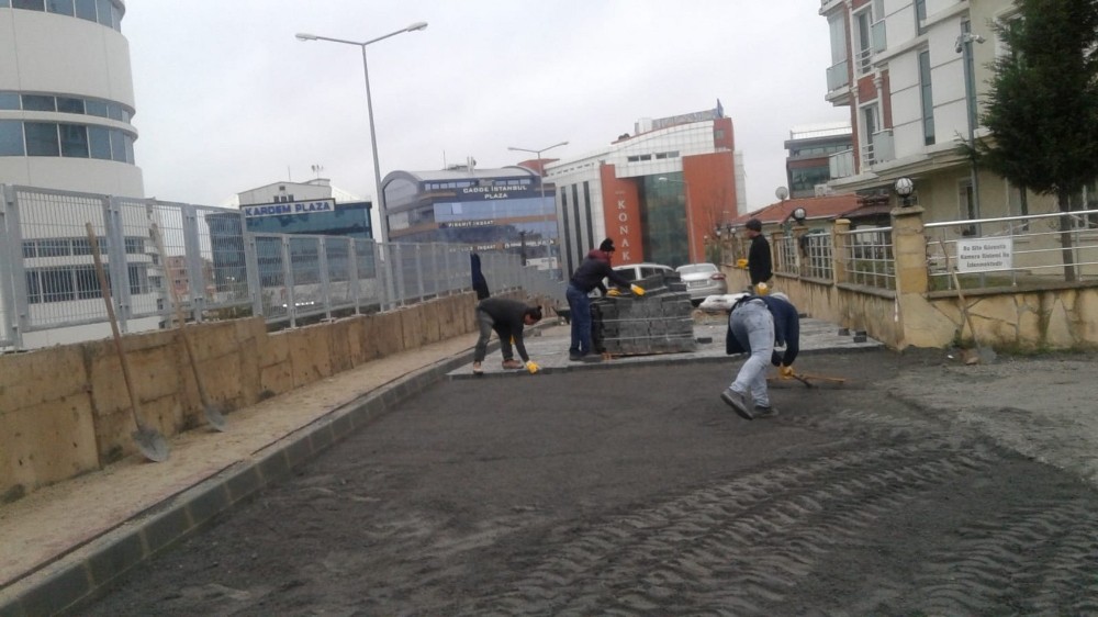 Gebze’de sokaklar onarılıyor 