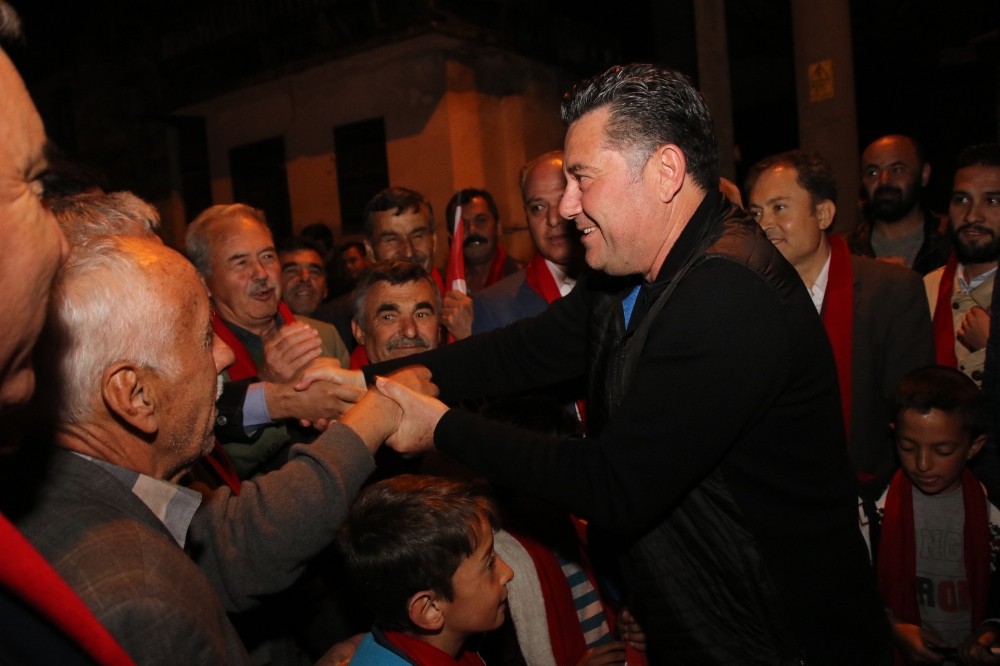 Gece gündüz demeden Mehmet Kocadon’u beklediler 