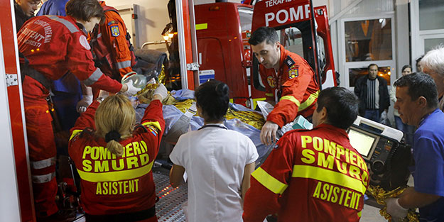 Gece kulübünde yangın: 27 ölü