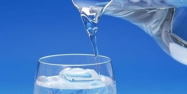 Gece su içiyor ve tuvalete gidiyorsanız dikkat!