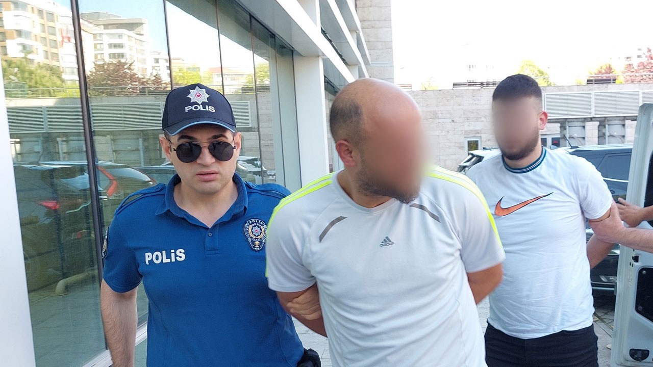 Gece yarısı benzin döküp yaktılar! İki kişi tutuklandı