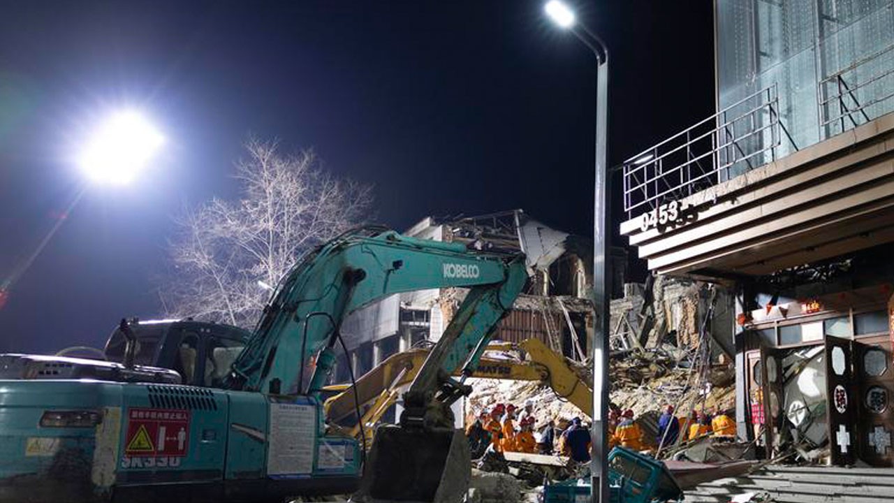 Gece yarısı facia yaşandı! Çöken binada 7 kişi öldü