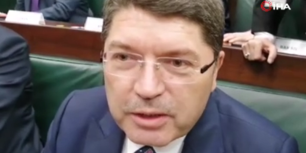 Gece yarısı külliyeye gitmişti! Erdoğan’la görüşen bakan Tunç’tan net mesaj