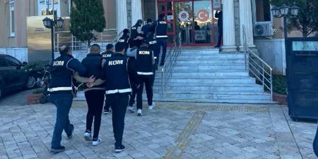 Gece yarısı operasyonuyla çökertildi! Beslemeyin idam edin