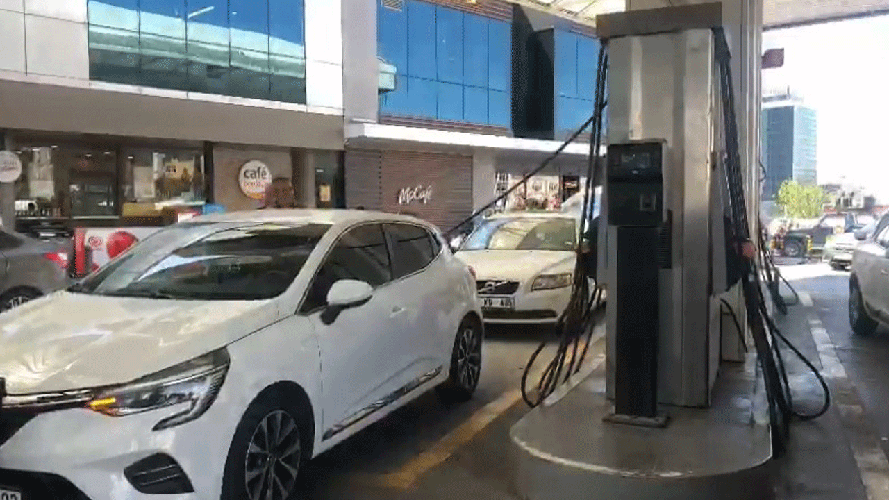 Geceyi dışarıda geçirmeye hazırlanan İstanbullu akaryakıt istasyonlarını kilitledi