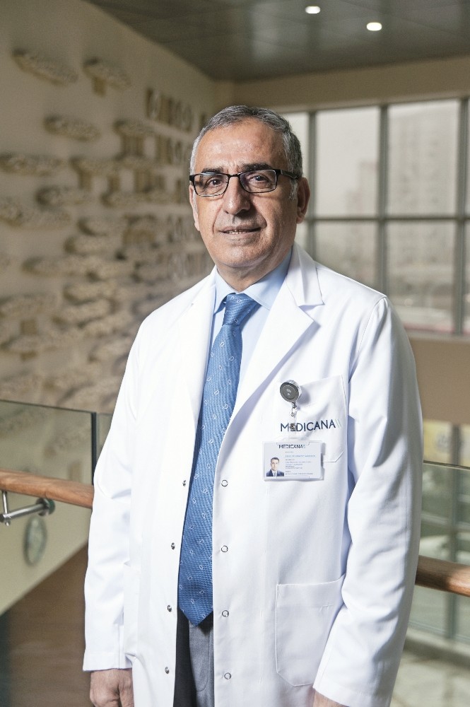 ’’Geçmeyen baş dönmesi beyincik sarkmasının belirtisi olabilir’’ 