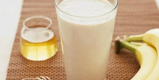 Geçmeyen grip için kurtarıcı karışım: Sütün içine 3 diş ekleyin! Sabaha zımba gibi uyanacaksınız