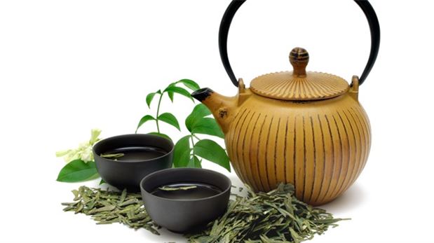 Geçmeyen hastalıklara uzmanından bitkisel çözümler