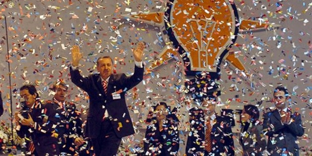 Geçmişten bugüne AK Parti Kongreleri