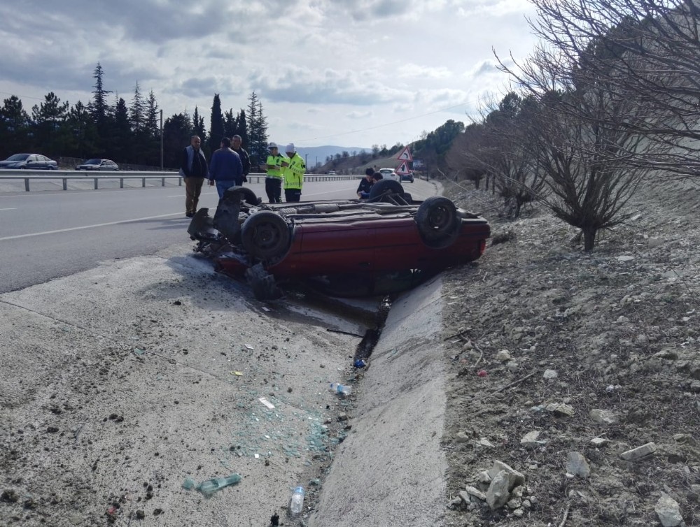 Gediz’de trafik kazası: 4 yaralı 