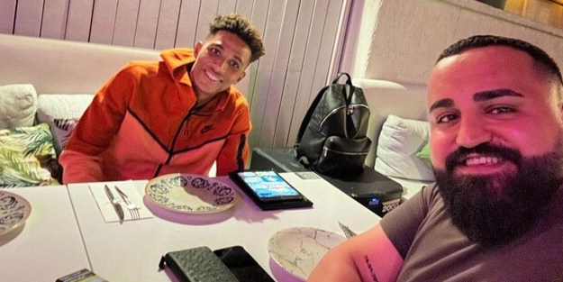 Gedson, Fenerbahçe galibiyetini Amedsporlu isimle kutladı!