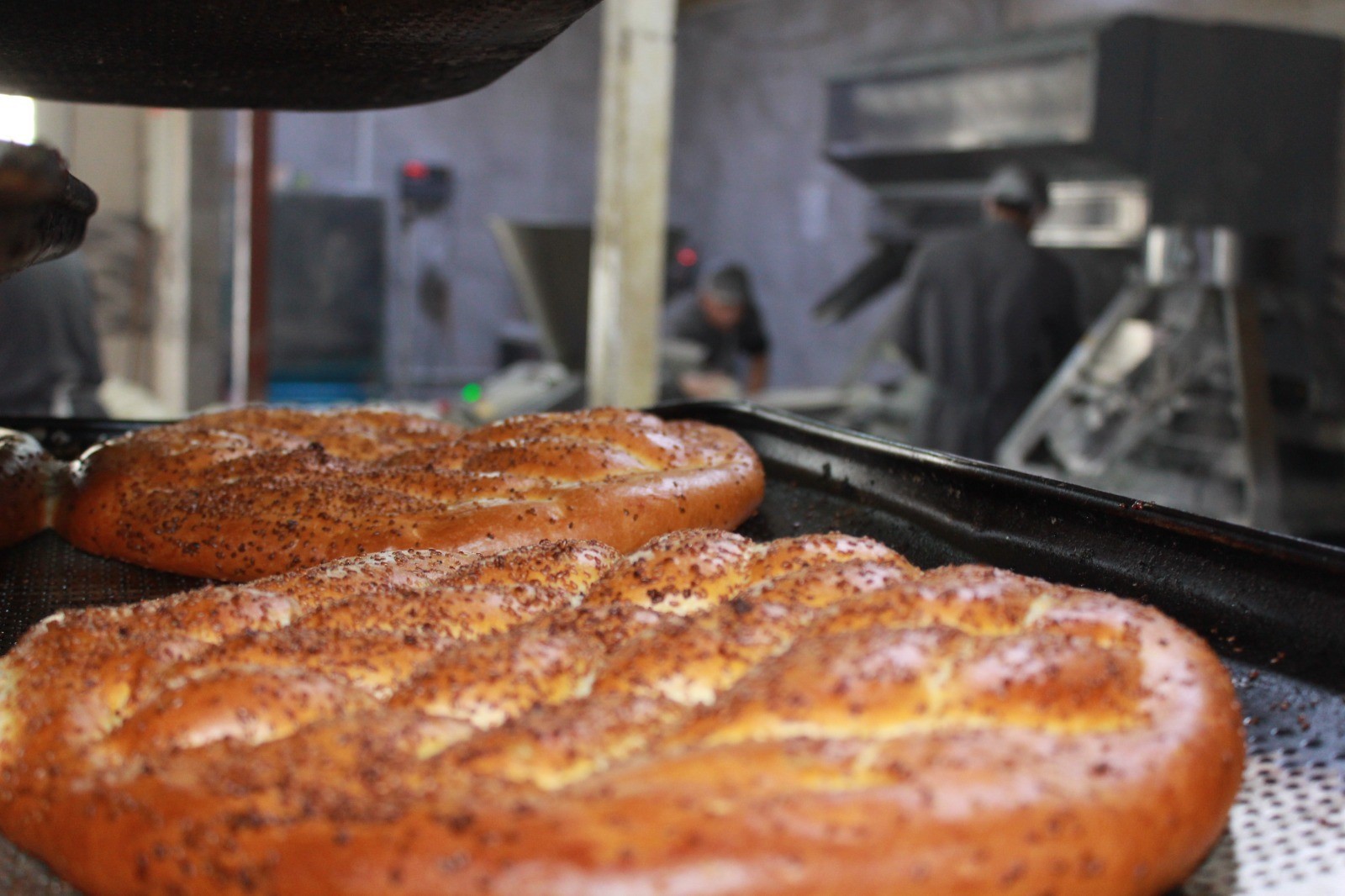 Geleceğin fırıncıları Siirt’te tarih yazıyor! Ramazan'da 7 bin ekmek öğrencilerin elinden