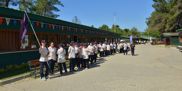 Geleceğin izcileri Ümraniye’de yetişiyor