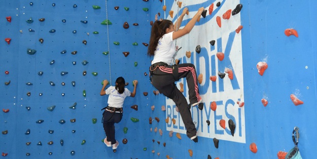 Geleceğin usta dağcıları yetişiyor