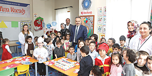 Gelecek ‘Ana Kucağı’nda şekilleniyor