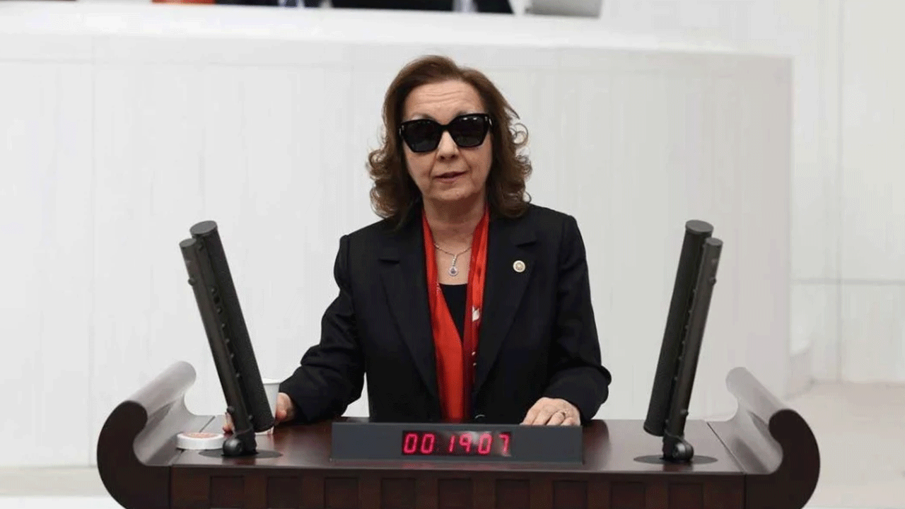 Gelecek Partisi'nde istifa! AK Parti'ye katılacak