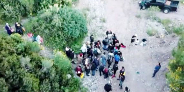 Gelen ihbarla ekipler harekete geçti! Mülteci operasyonu drone ile görüntülendi