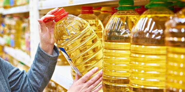 Gelen indirim şok etti! Vatandaş ayçiçek yağı kuyruğuna girdi