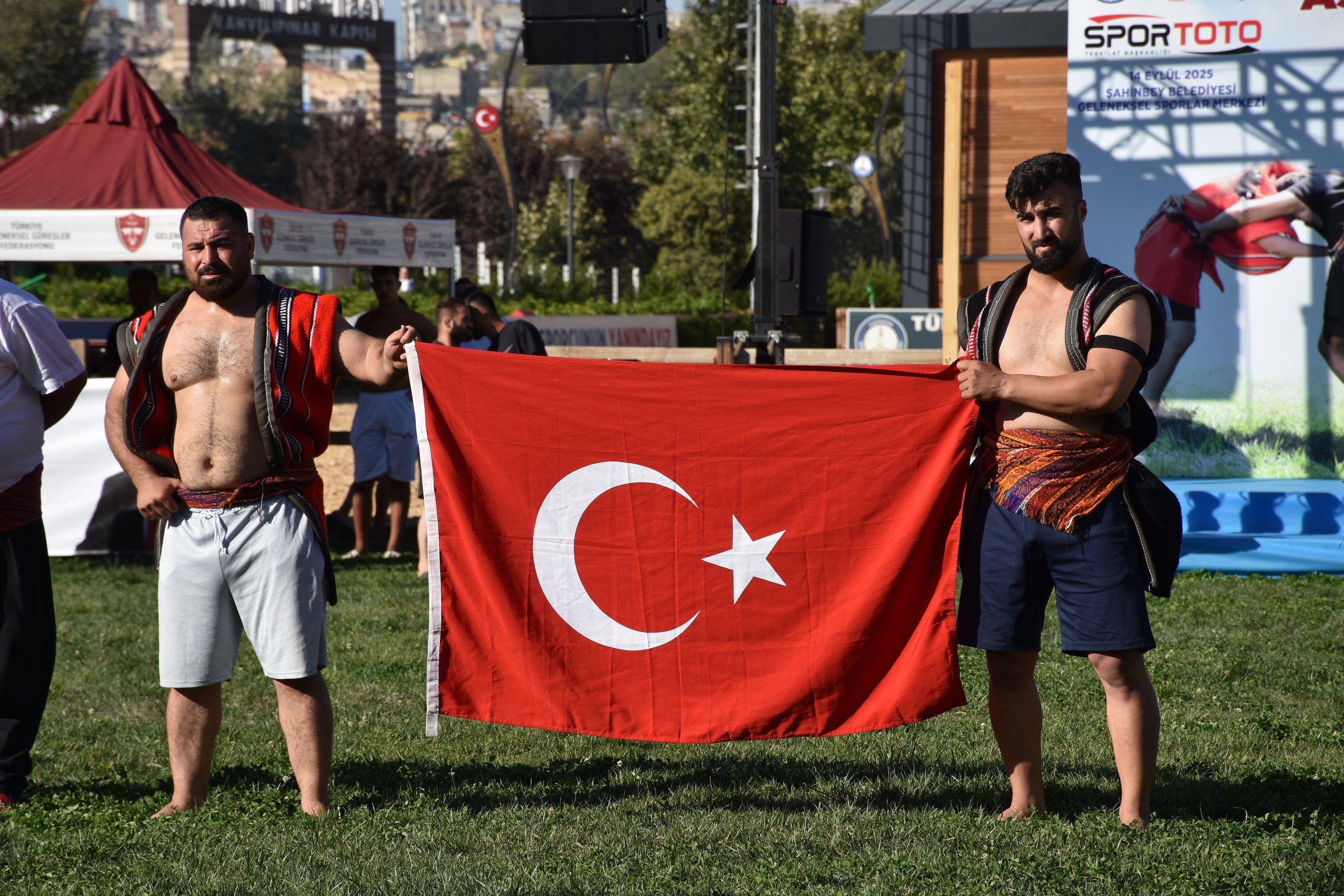 Geleneksel Aba Güreşi Türkiye Şampiyonası’nda başpehlivan belli oldu