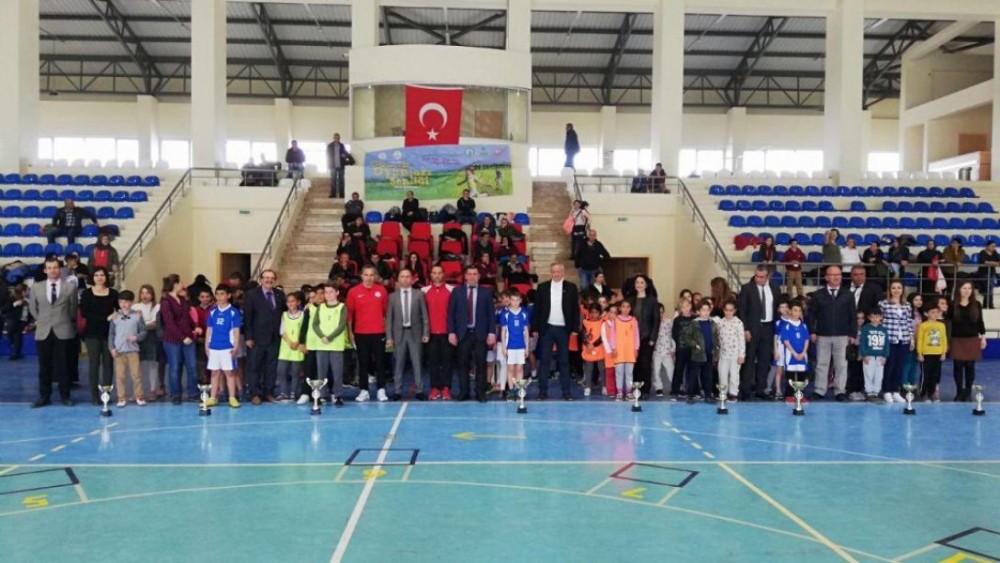 Geleneksel Çocuk Oyunları Şenliği sona erdi 