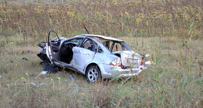 Aşırı hız felaket getirdi: 5 ölü