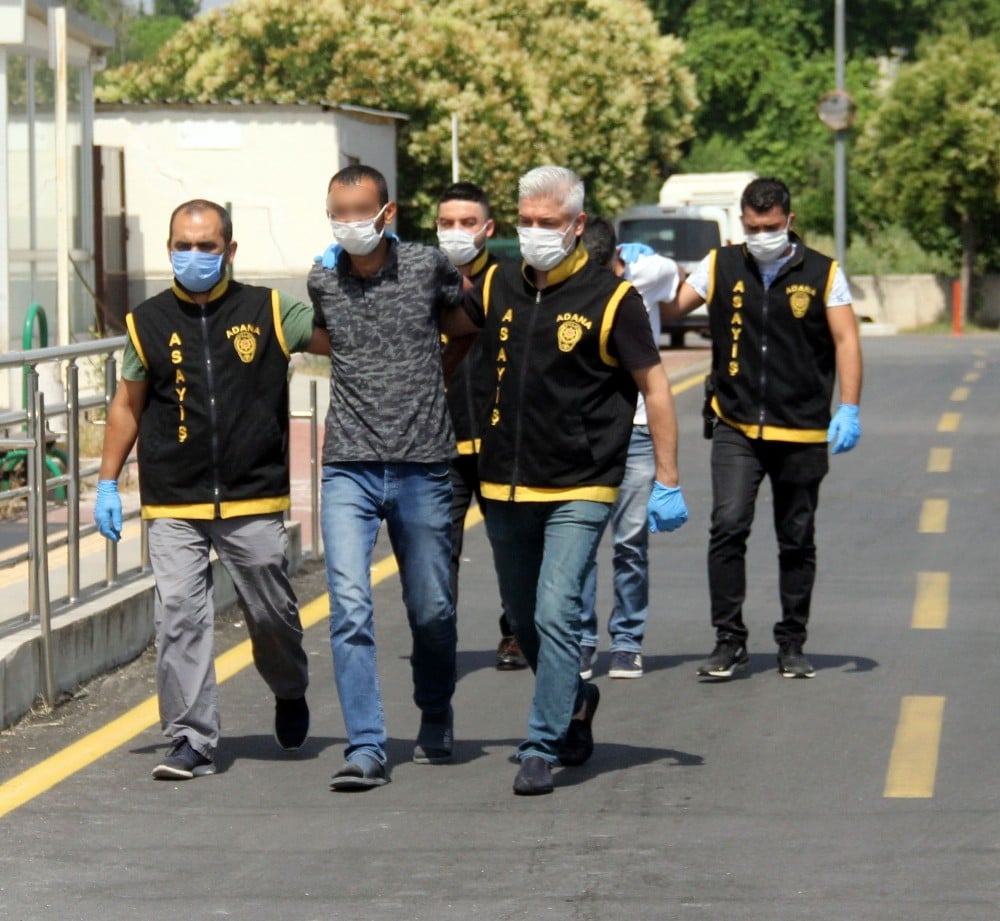 Gelin aracını soyan zanlılar adliyeye sevk edildi 