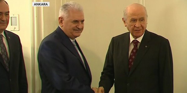 'Gelin Devlet bey bir çay içelim'