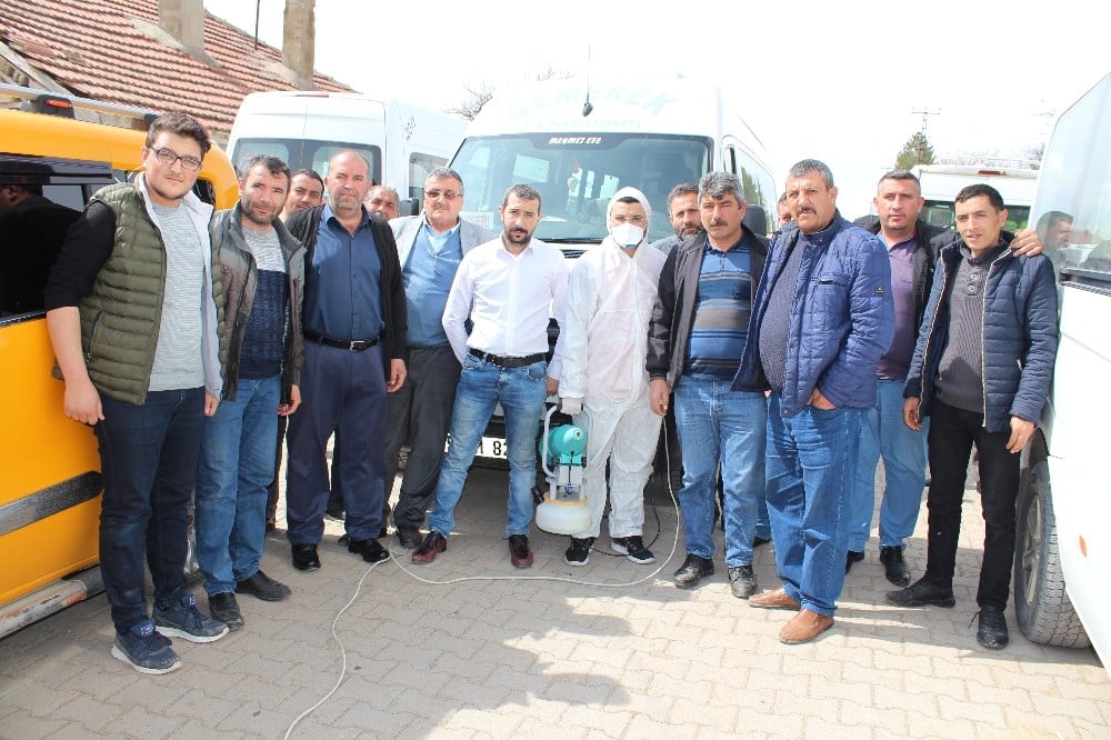 Gemerek’te Taksiler ve Minibüsler İlaçlandı 