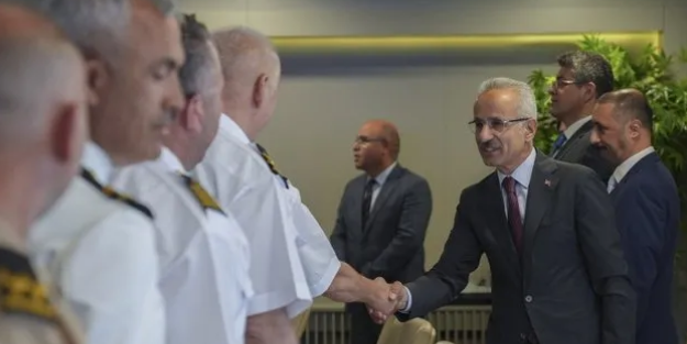 Gemi insanlarının taşıması gereken nitelikler düzenlenecek